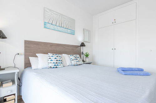Photo 11 - Appartement de 2 chambres à Castelló d'Empúries avec terrasse et vues à la mer
