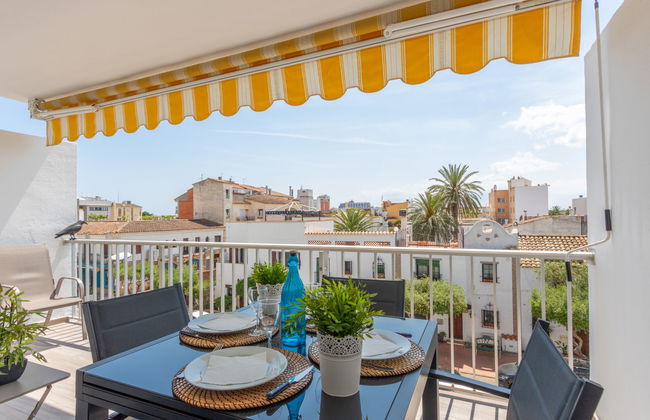 2 bedroom Apartment in Castelló d'Empúries with terrace - Photo 1