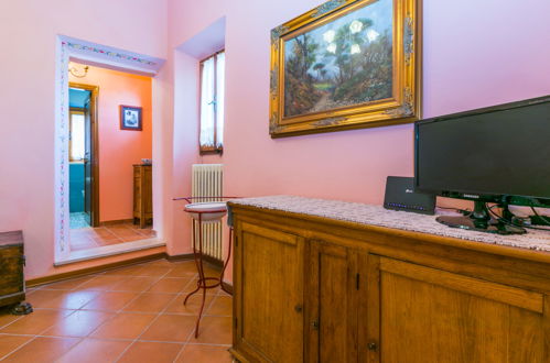 Foto 24 - Haus mit 3 Schlafzimmern in Castelfranco Piandiscò mit garten