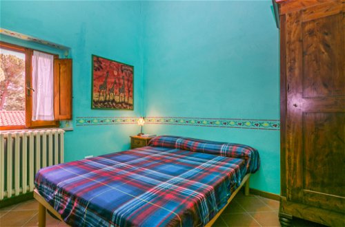 Foto 36 - Haus mit 3 Schlafzimmern in Castelfranco Piandiscò mit garten
