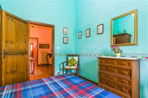 Foto 35 - Haus mit 3 Schlafzimmern in Castelfranco Piandiscò mit garten