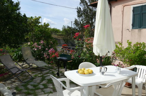 Foto 21 - Casa de 3 quartos em Chiusanico com jardim
