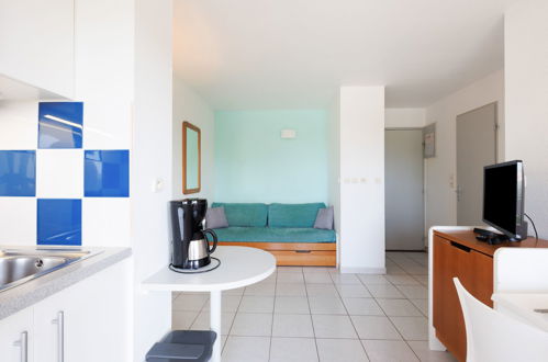 Foto 5 - Apartamento de 1 habitación en Agde con piscina y vistas al mar