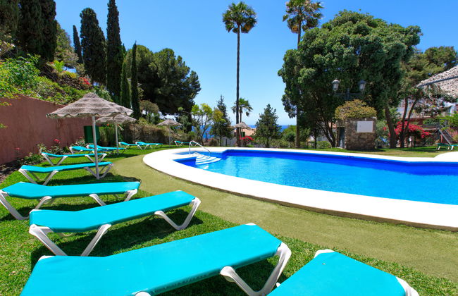 Apartamento de 2 quartos em Nerja com piscina e jardim - Foto 17
