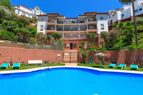 Photo 18 - 1 bedroom Apartment in Nerja with private pool and sea view