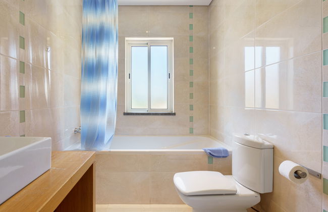 Casa de 4 quartos em Olhão com piscina e jardim - Foto 21