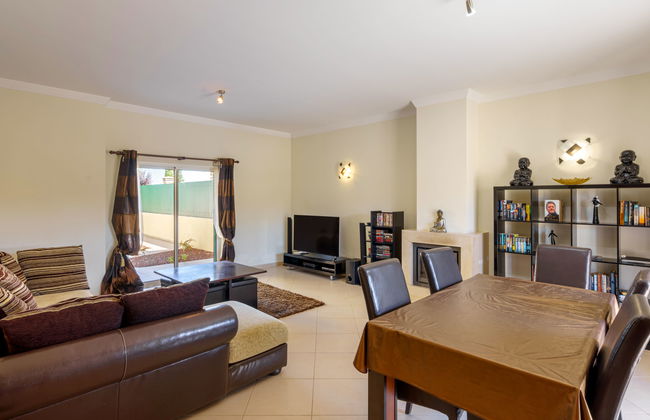 Casa de 4 quartos em Olhão com piscina e jardim - Foto 8