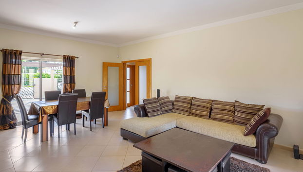 Casa de 4 quartos em Olhão com piscina e jardim - Foto 4