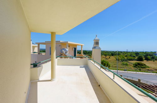 Foto 26 - Casa con 4 camere da letto a Olhão con piscina e vista mare