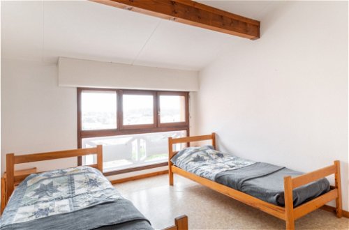 Foto 17 - Appartamento con 2 camere da letto a Mimizan con vista mare