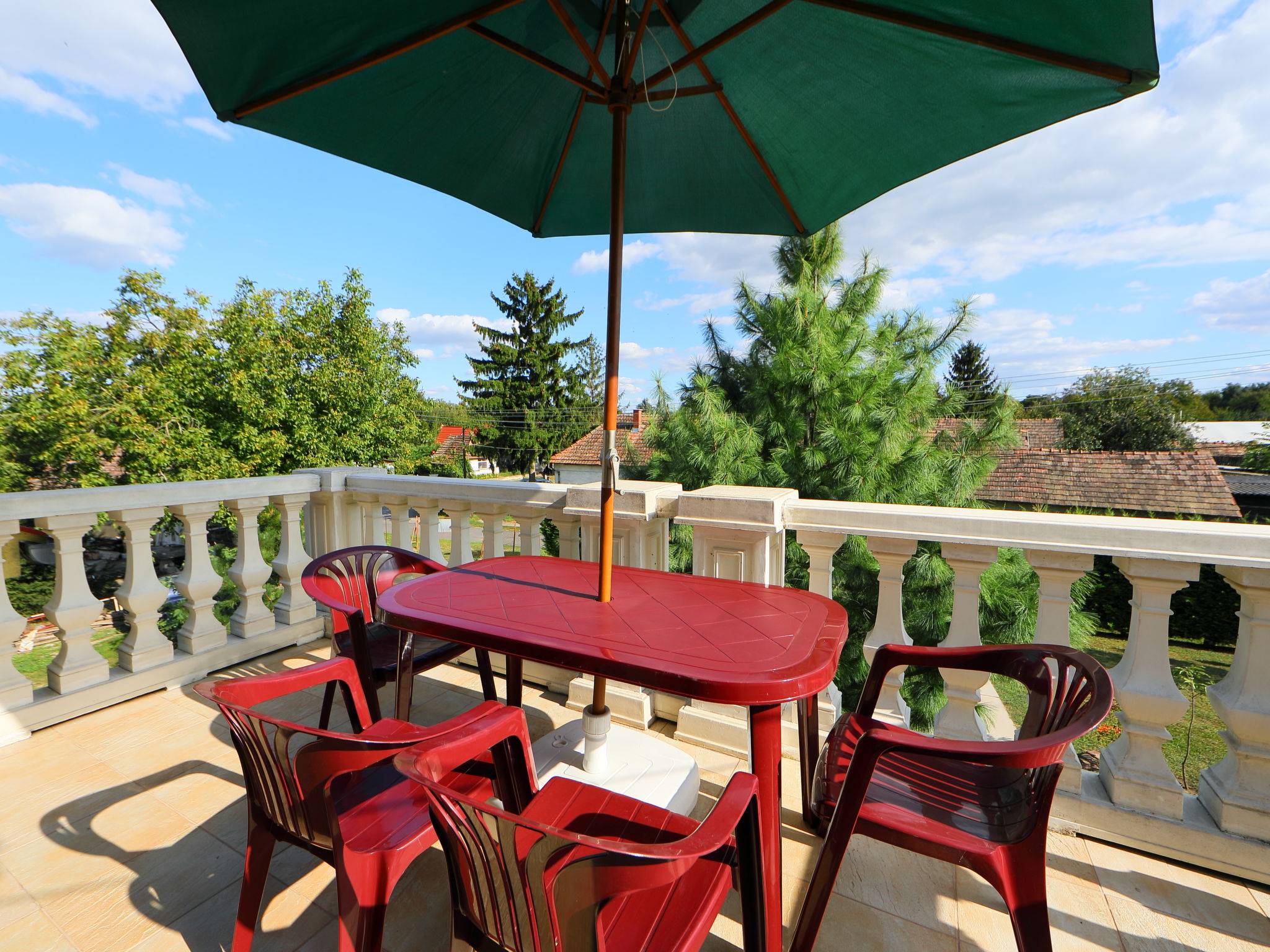 Foto 3 - Apartment mit 1 Schlafzimmer in Balatonőszöd mit garten und blick auf die berge