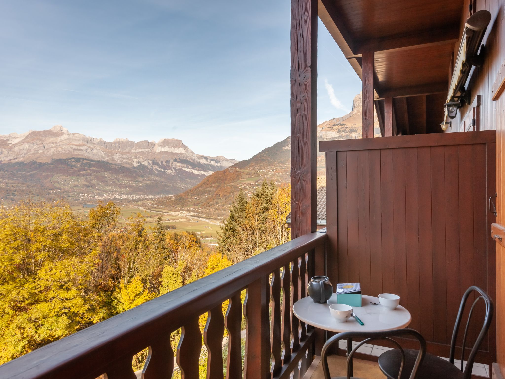 Foto 1 - Appartamento con 3 camere da letto a Saint-Gervais-les-Bains con vista sulle montagne