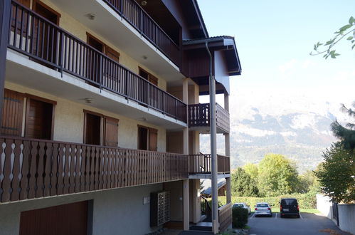 Foto 16 - Appartamento con 3 camere da letto a Saint-Gervais-les-Bains con vista sulle montagne