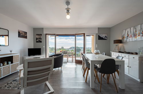 Photo 5 - 1 bedroom Apartment in Cavalaire-sur-Mer with terrace and sea view