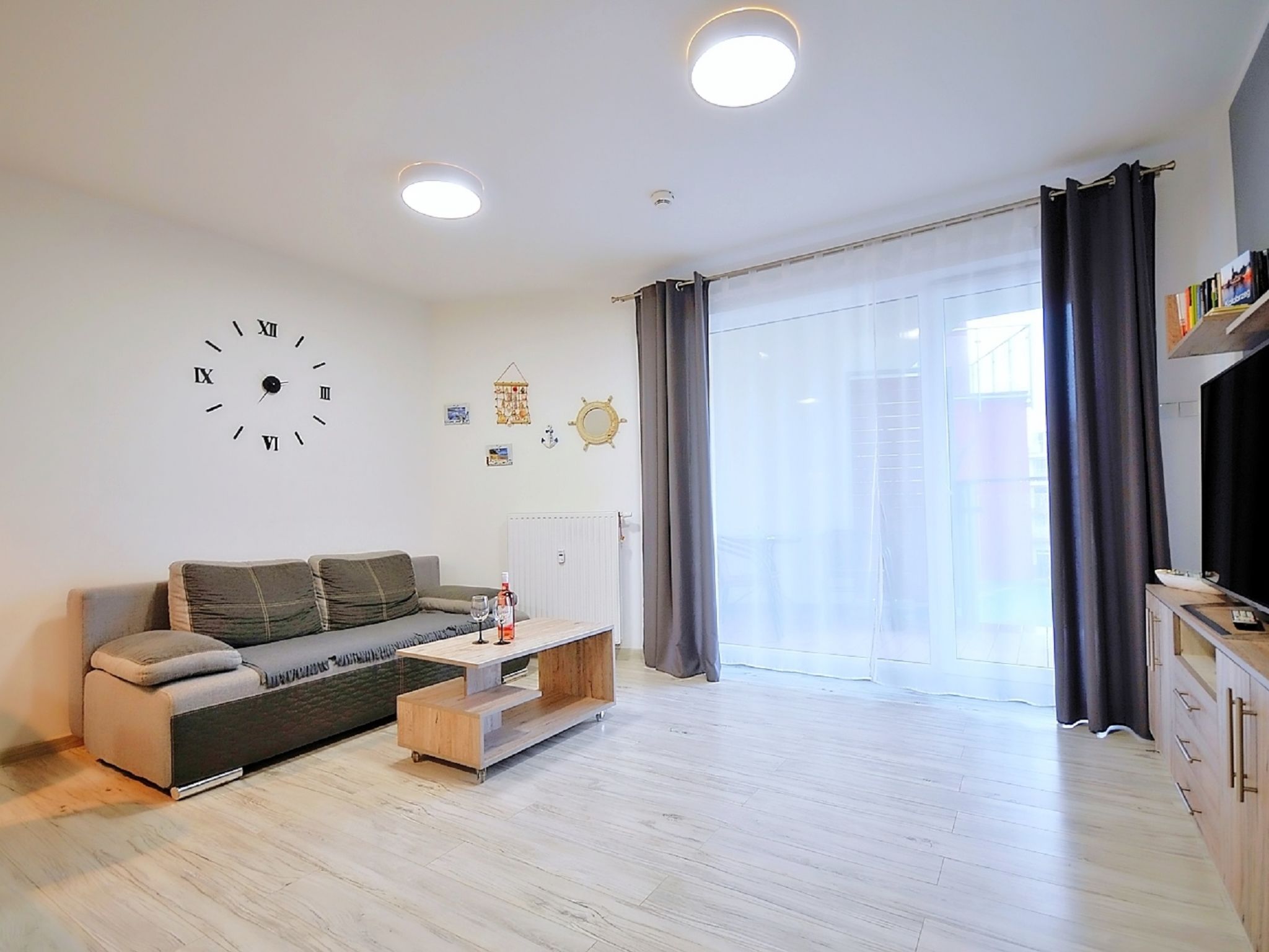 Foto 5 - Apartamento de 1 quarto em Kołobrzeg com piscina e vistas do mar