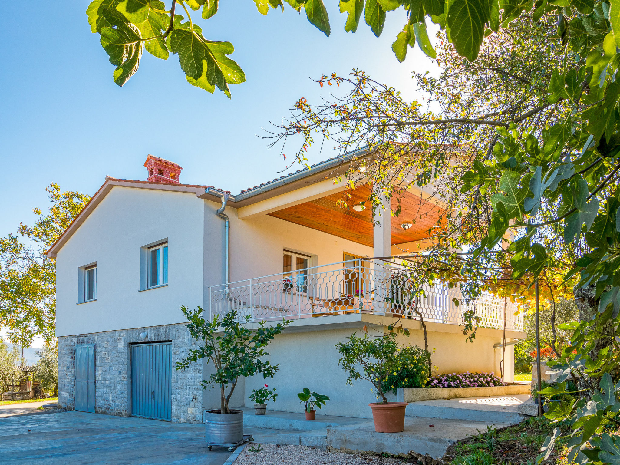 Foto 25 - Casa de 2 quartos em Pićan com piscina privada e terraço