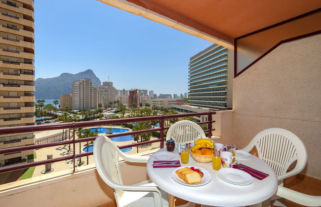 2 bedroom Apartment in Calp with swimming pool and terrace - Photo 13