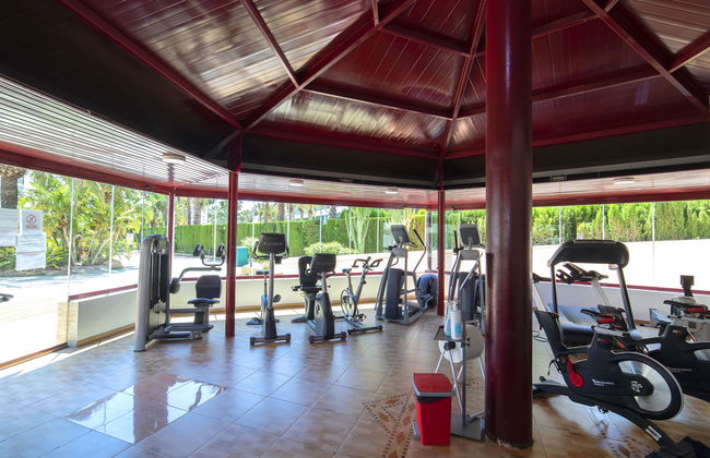 2 bedroom Apartment in Calp with swimming pool and terrace - Photo 11