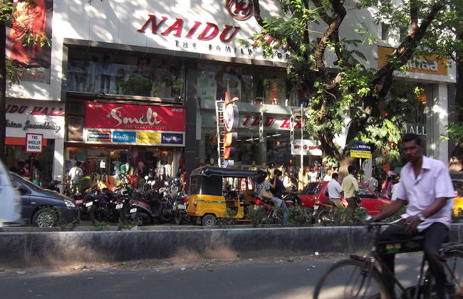 Recorrido a pie privado por Pondy Bazaar - Foto 6