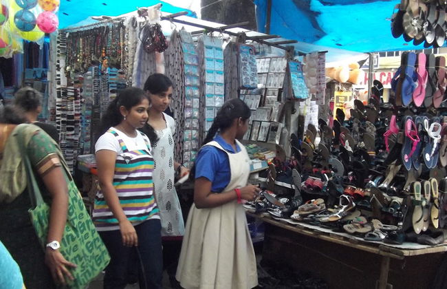 Recorrido a pie privado por Pondy Bazaar - Foto 5