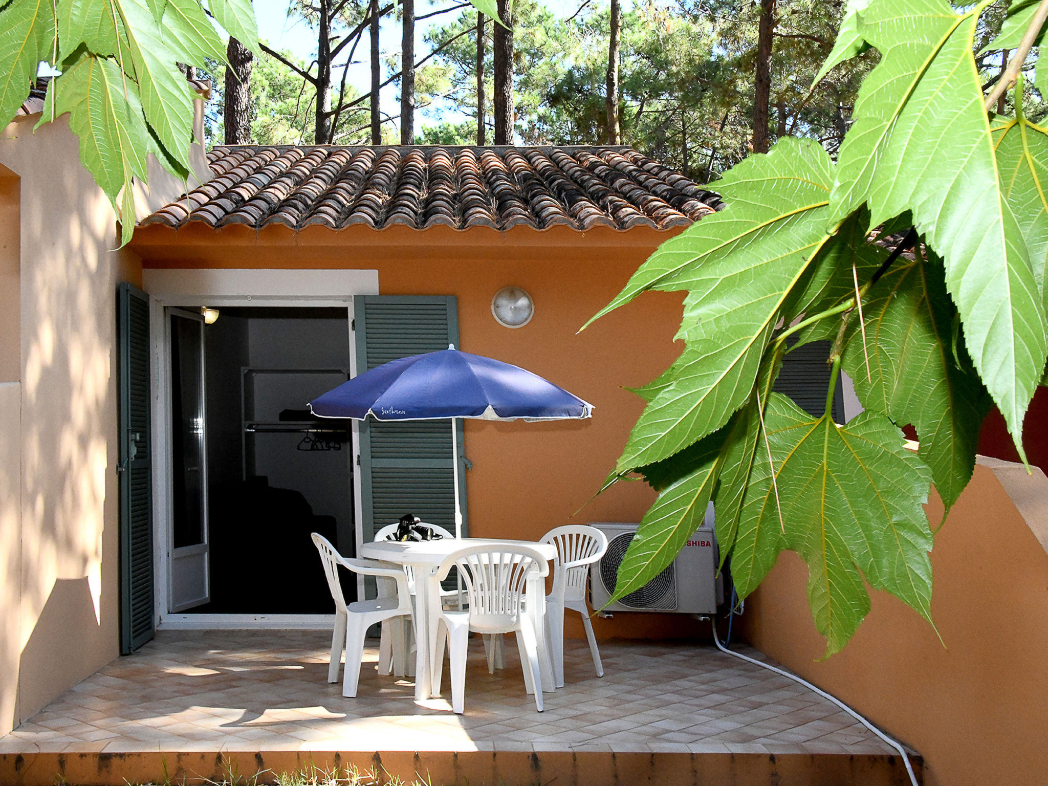 Foto 3 - Casa en Borgo con piscina y vistas al mar