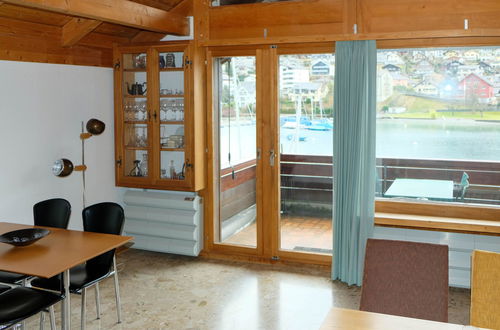 Foto 2 - Apartment mit 1 Schlafzimmer in Spiez