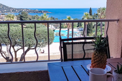 Photo 16 - Appartement de 1 chambre à Saint-Raphaël avec piscine et vues à la mer