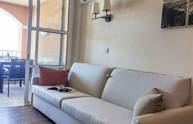 Apartamento de 1 quarto em Saint-Raphaël com piscina e jardim - Foto 13