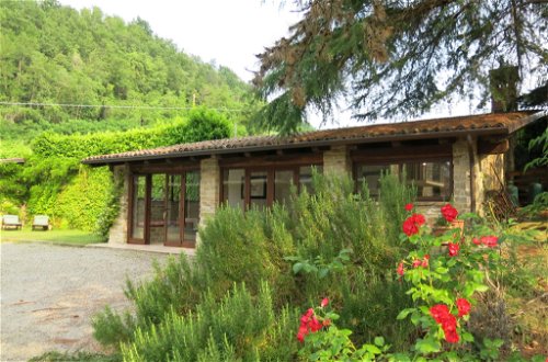 Foto 3 - Casa con 4 camere da letto a Vesime con piscina privata e giardino