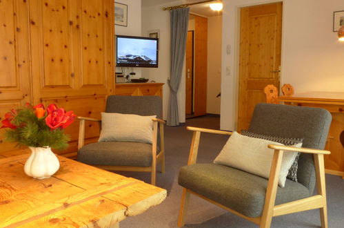 Photo 2 - 1 bedroom Apartment in Zermatt with mountain view