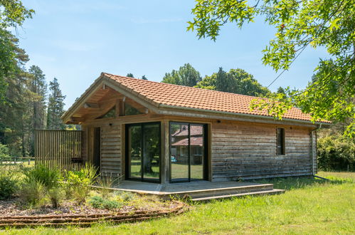 Foto 35 - Casa de 5 quartos em Saint-Julien-en-Born com piscina privada e jardim