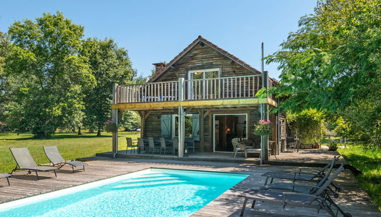 Foto 1 - Casa de 5 quartos em Saint-Julien-en-Born com piscina privada e jardim