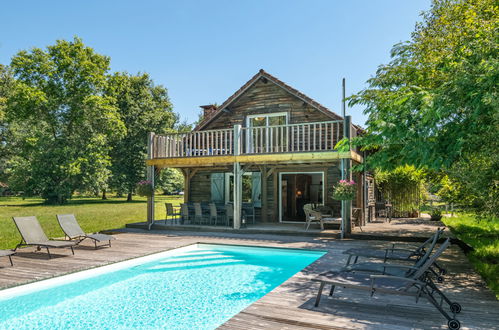 Foto 1 - Casa de 5 quartos em Saint-Julien-en-Born com piscina privada e jardim