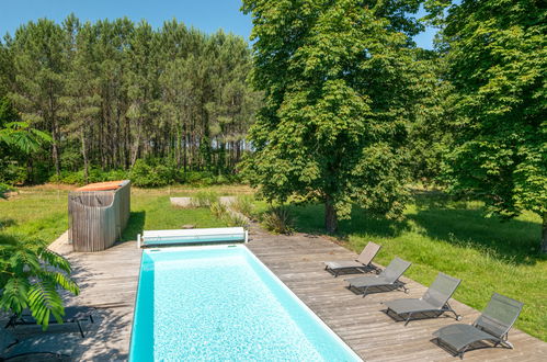 Photo 28 - 5 bedroom House in Saint-Julien-en-Born with private pool and garden