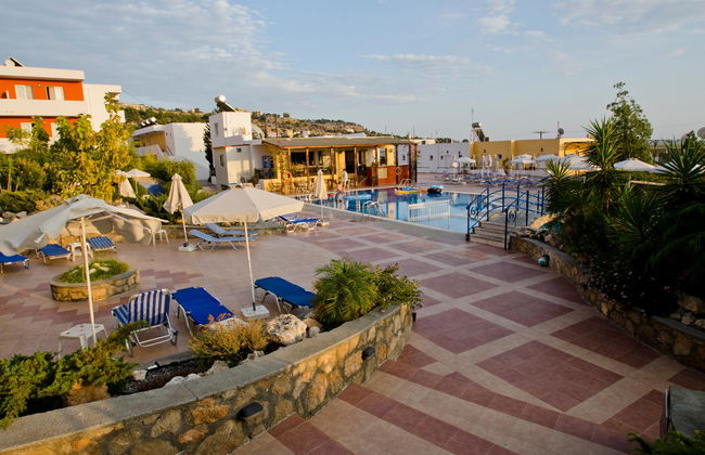 Stella Aparthotel - Photo 8