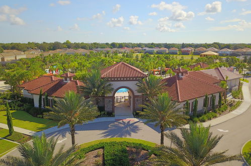 Photo 2 - Solterra Resort Luxury Homes