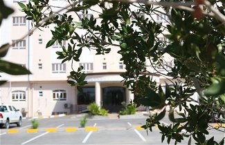 Photo 1 - Nizwa Hotel Apartments