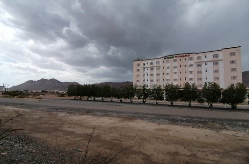 Photo 5 - Nizwa Hotel Apartments