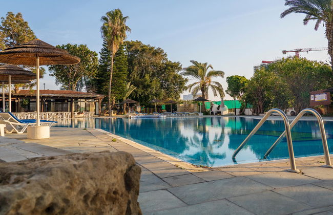 Paphos Gardens Holiday Resort - Foto 1