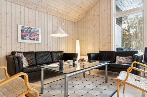 Photo 3 - Maison de 3 chambres à Nexø avec terrasse et sauna