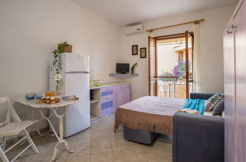 Foto 12 - Apartamento en Golfo Aranci con jardín