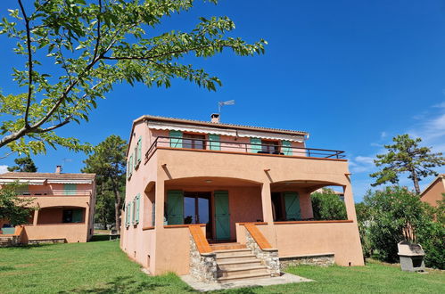 Photo 17 - Maison de 4 chambres à Poggio-Mezzana avec terrasse et vues à la mer