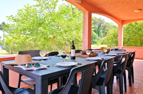 Photo 4 - Maison de 4 chambres à Poggio-Mezzana avec terrasse et vues à la mer