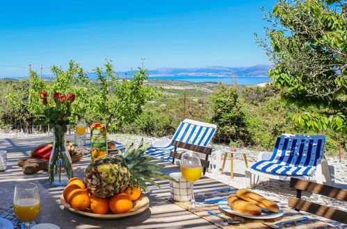 Photo 9 - Maison de 1 chambre à Pučišća avec piscine privée et terrasse