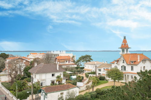 Foto 16 - Apartamento de 1 habitación en Arcachon con vistas al mar