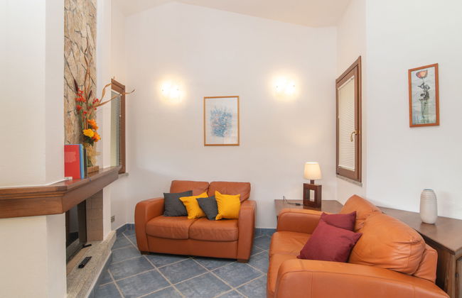 Casa de 4 quartos em Muravera com piscina privada e jardim - Foto 6