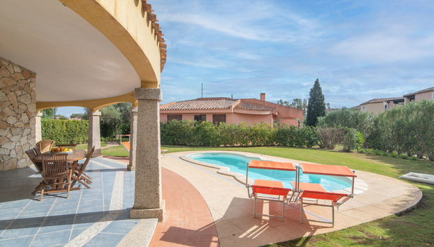 Casa de 4 quartos em Muravera com piscina privada e jardim - Foto 2