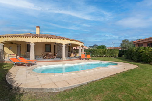 Photo 1 - Maison de 3 chambres à Muravera avec piscine privée et jardin