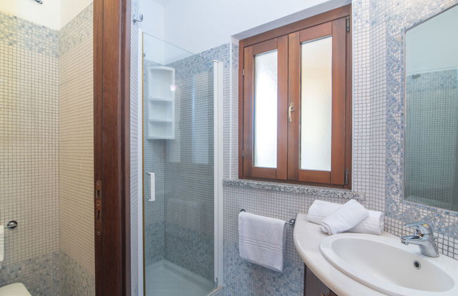 Casa de 4 quartos em Muravera com piscina privada e jardim - Foto 24