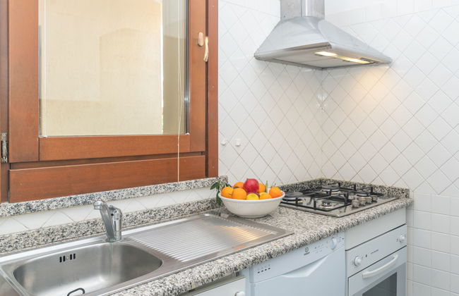 Casa de 4 quartos em Muravera com piscina privada e jardim - Foto 10